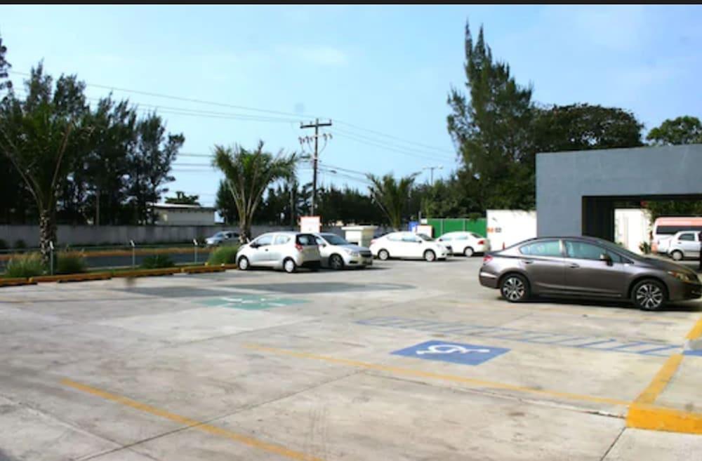 Hotel Urbainn Veracruz Ngoại thất bức ảnh